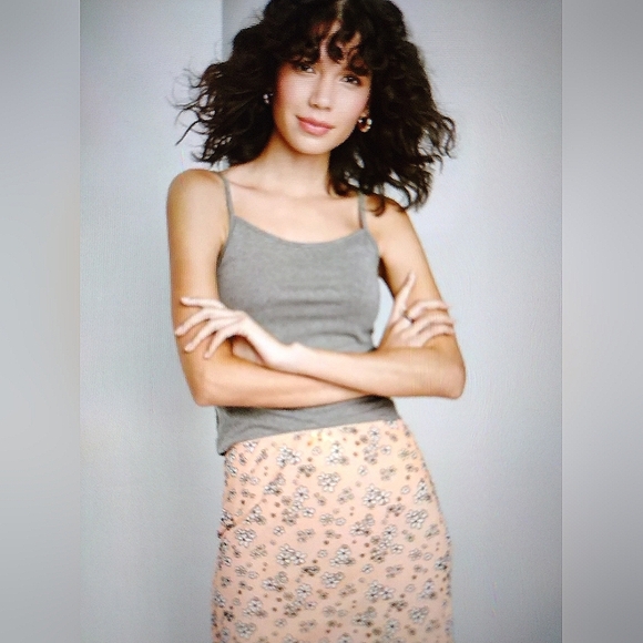 NWT🔥2 Pack Gray Cotton Stretch Tanks by Universal Threads "B1G1" Size L - Picture 6 of 8